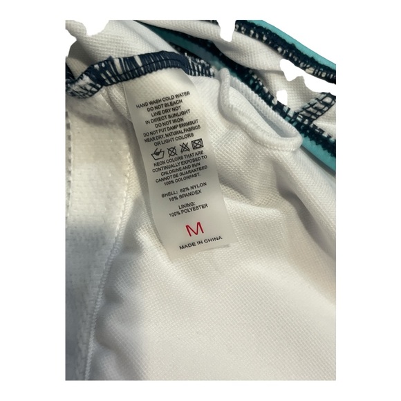 Women’s Aleumda One Piece Swimsuit Size M. - Picture 3 of 3